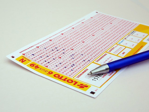 Lotto spielen wegen günstigen Horoskop?